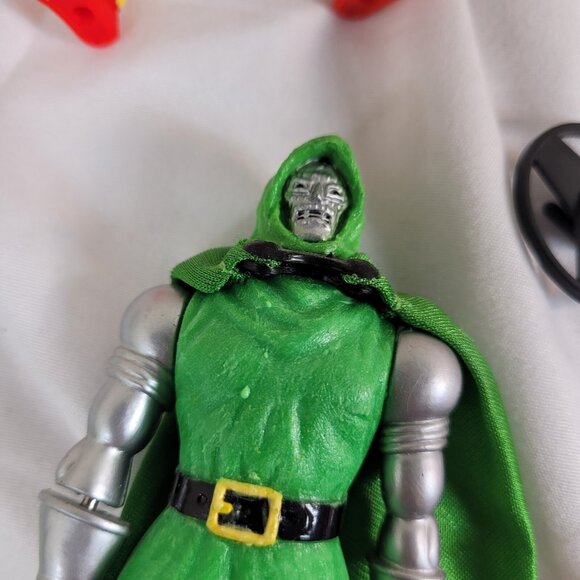 FANTASTIC FOUR Figure Lot of 6 NEAR MINT Human Torch Mr Fantastic Moleman Doom - Picture 10 of 14